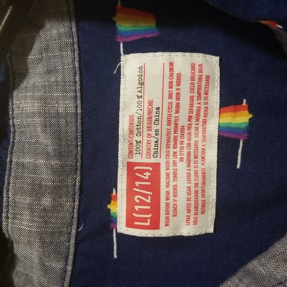Pride Button Up Tee - Picture 4 of 4